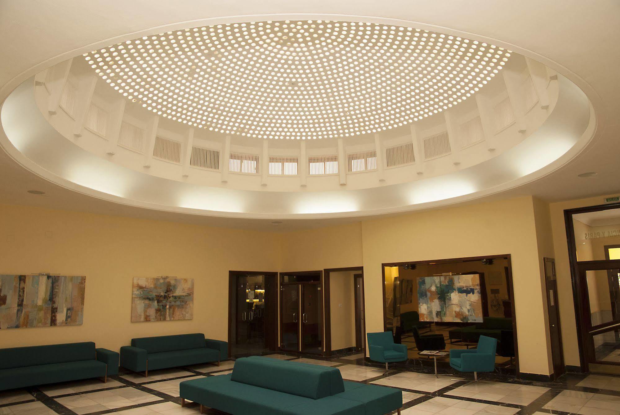 De Francia Y Paris Hotel Cadis