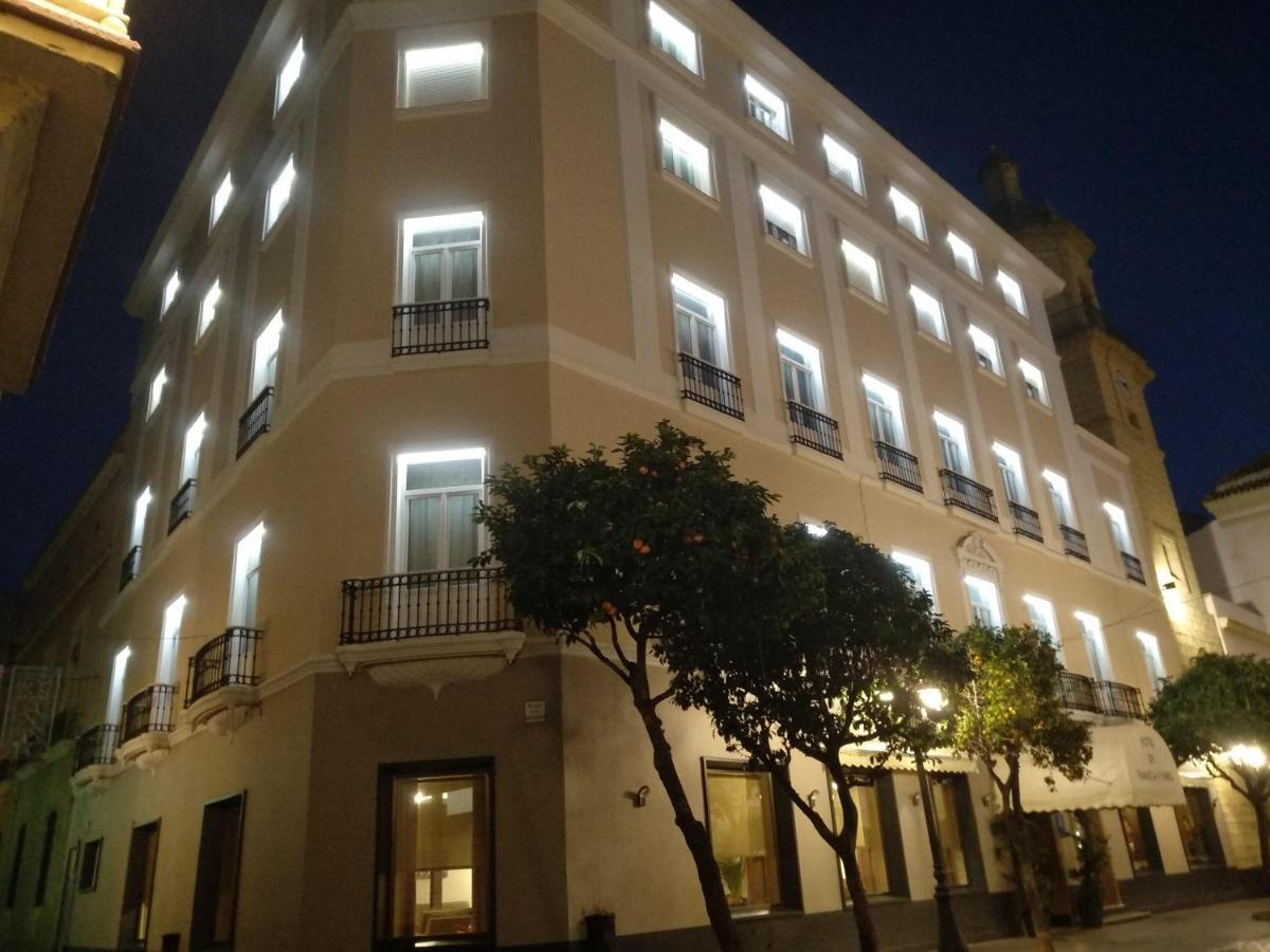 Hotel De Francia Y París 3*